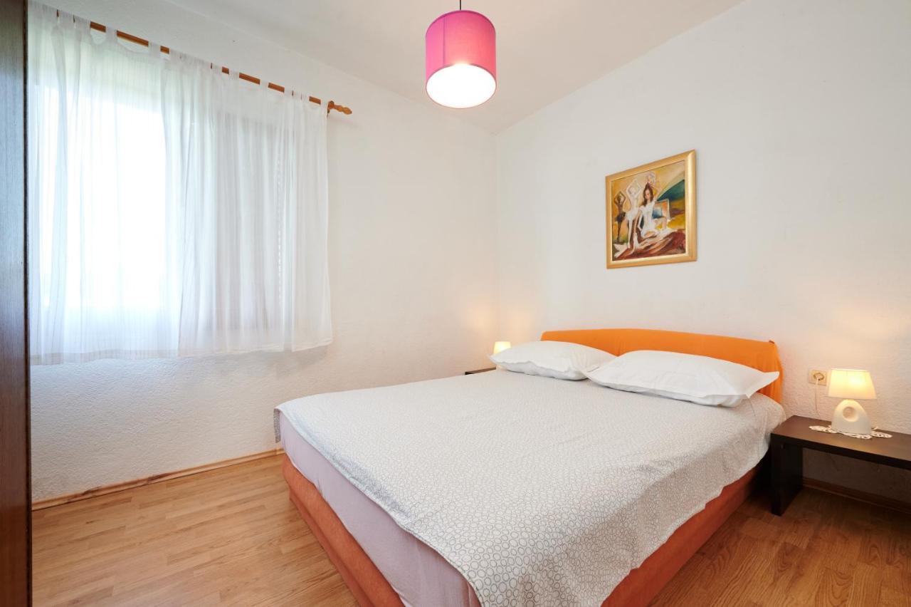 Guesthouse Aria Трогір Екстер'єр фото